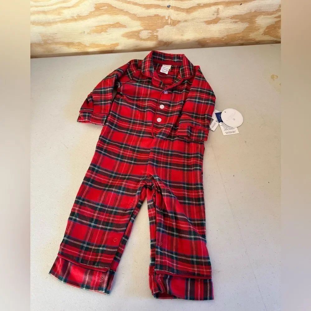 NWT Edgehill Collection Plaid Red Kids Pajamas